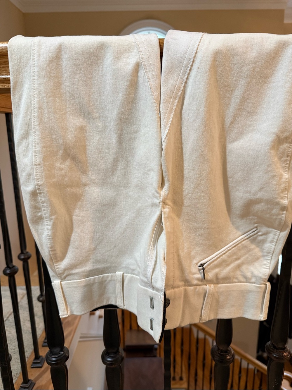 Tuff Rider “ Ride-N-Go “ Equestrian show breeches w/ Full seat suede ladies 30